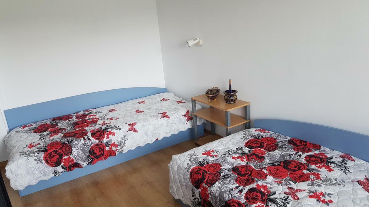 Rosarium Residence Guest House Dryanovo Bagian luar foto