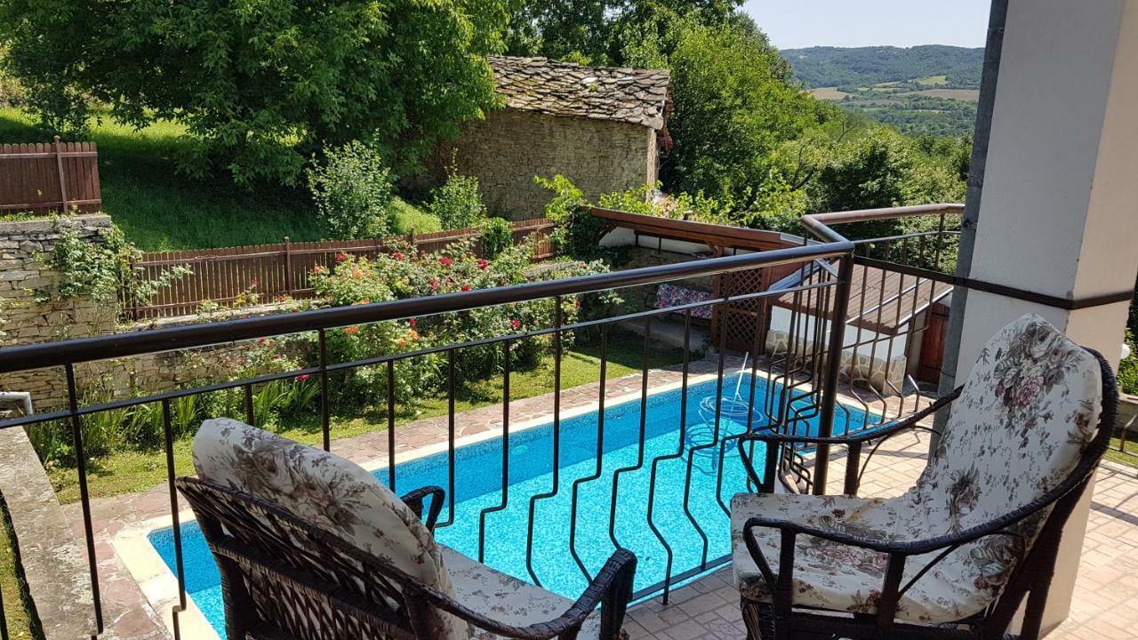 Rosarium Residence Guest House Dryanovo Bagian luar foto