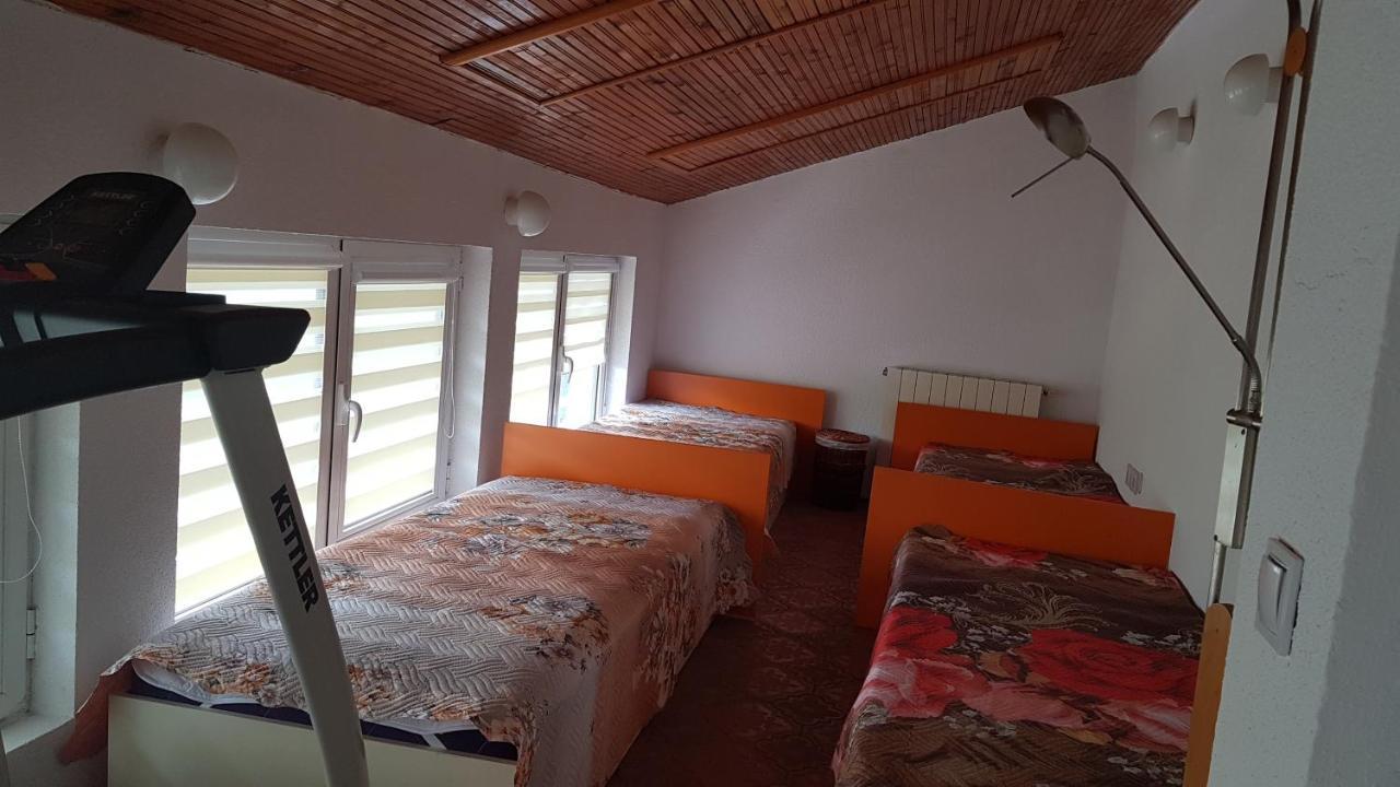 Rosarium Residence Guest House Dryanovo Bagian luar foto